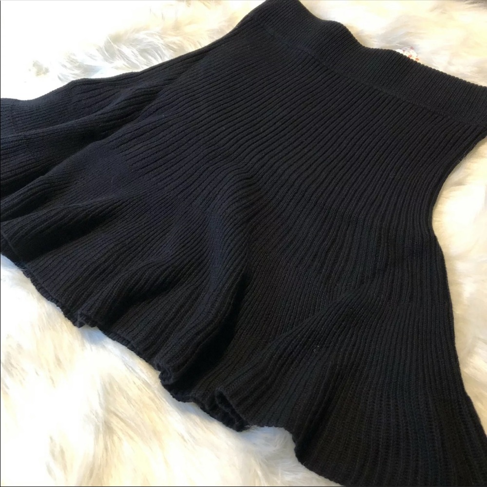 NWT Free People black ribbed mini sweater skirt